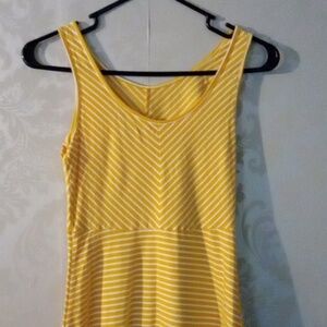 Old Navy Yellow Sundress Sleeveless Scoop Neck